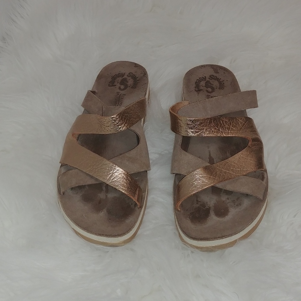 Fantasy sandals